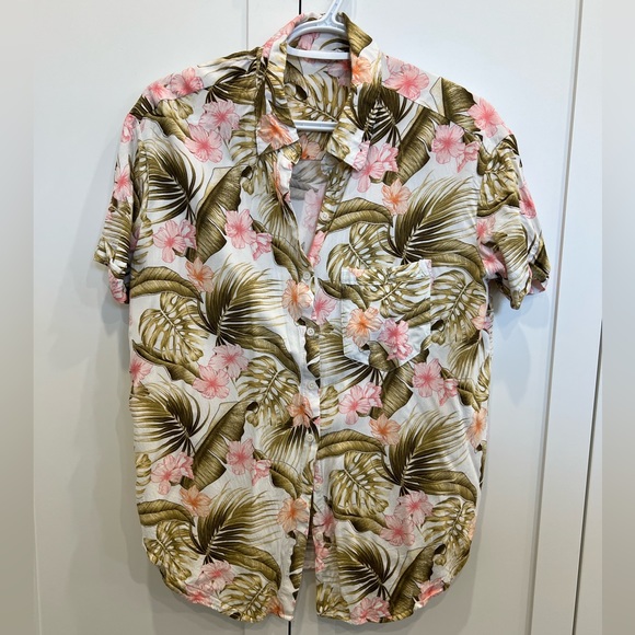 Floral print button up shirt - Picture 1 of 2